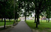 park by the Zhabinka Train Station